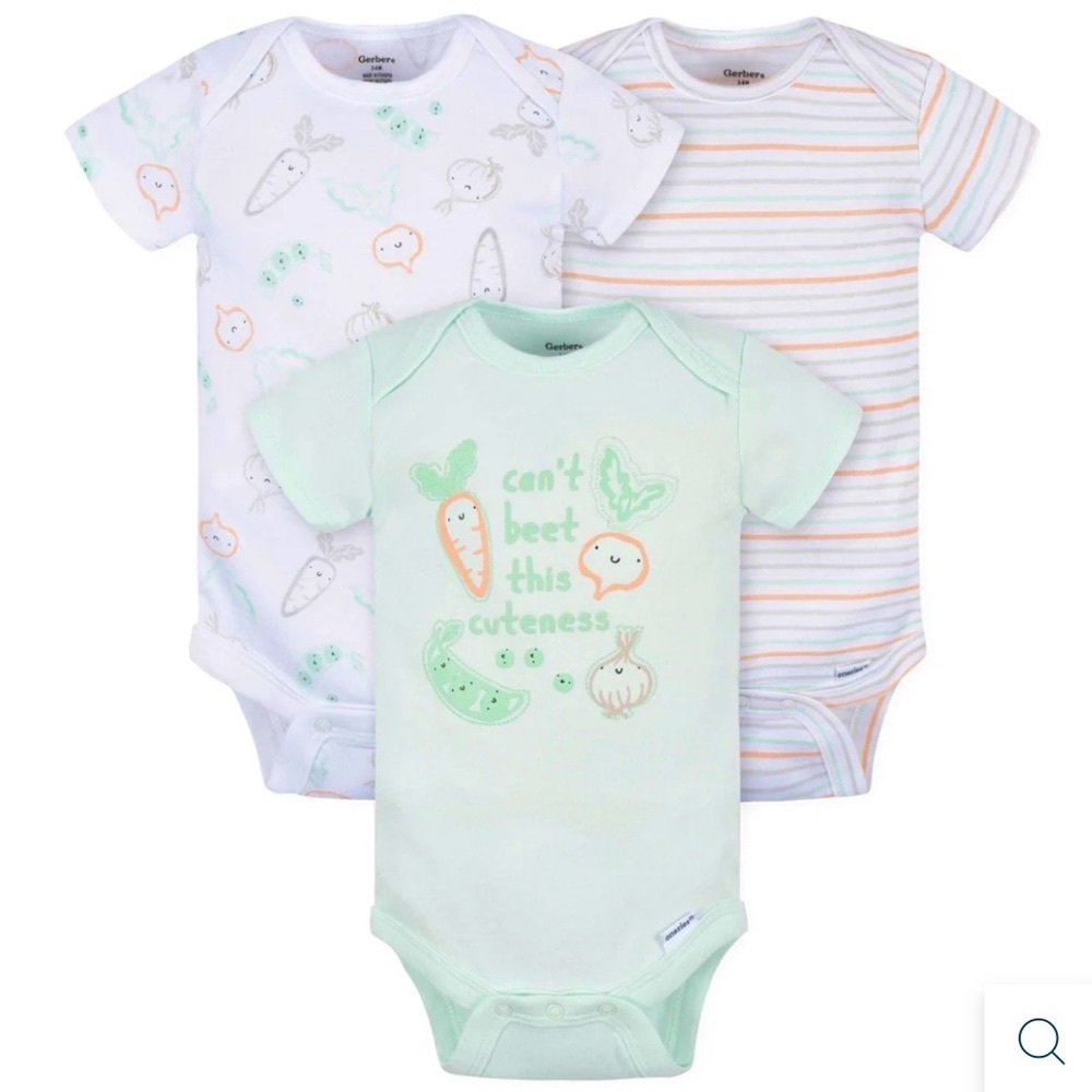Short Sleeve Onesies 3-Pack 🥕